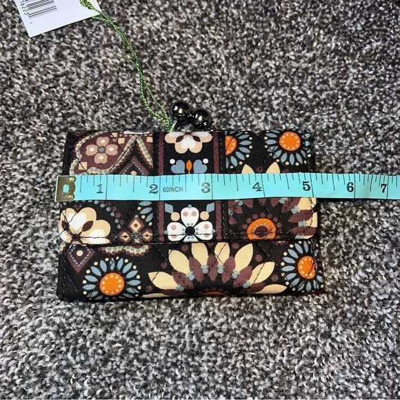 Vera Bradley Small Kisslock Wallet Canyon NWT - Picture 7 of 7